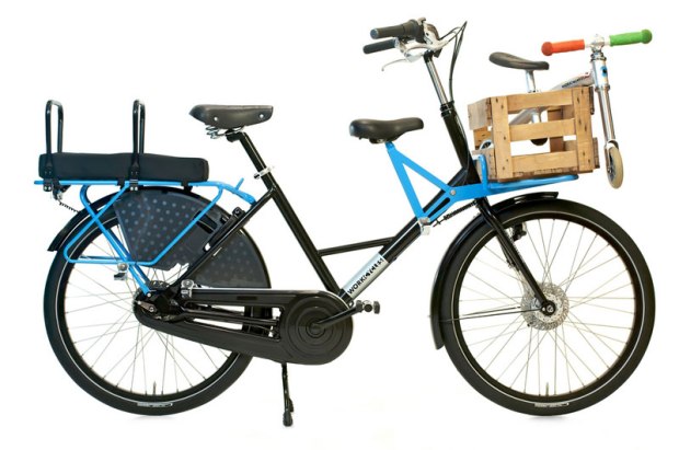 Workcycles Fr8, fully decked out for passengers, photo from J.C. Lind Bike Co.